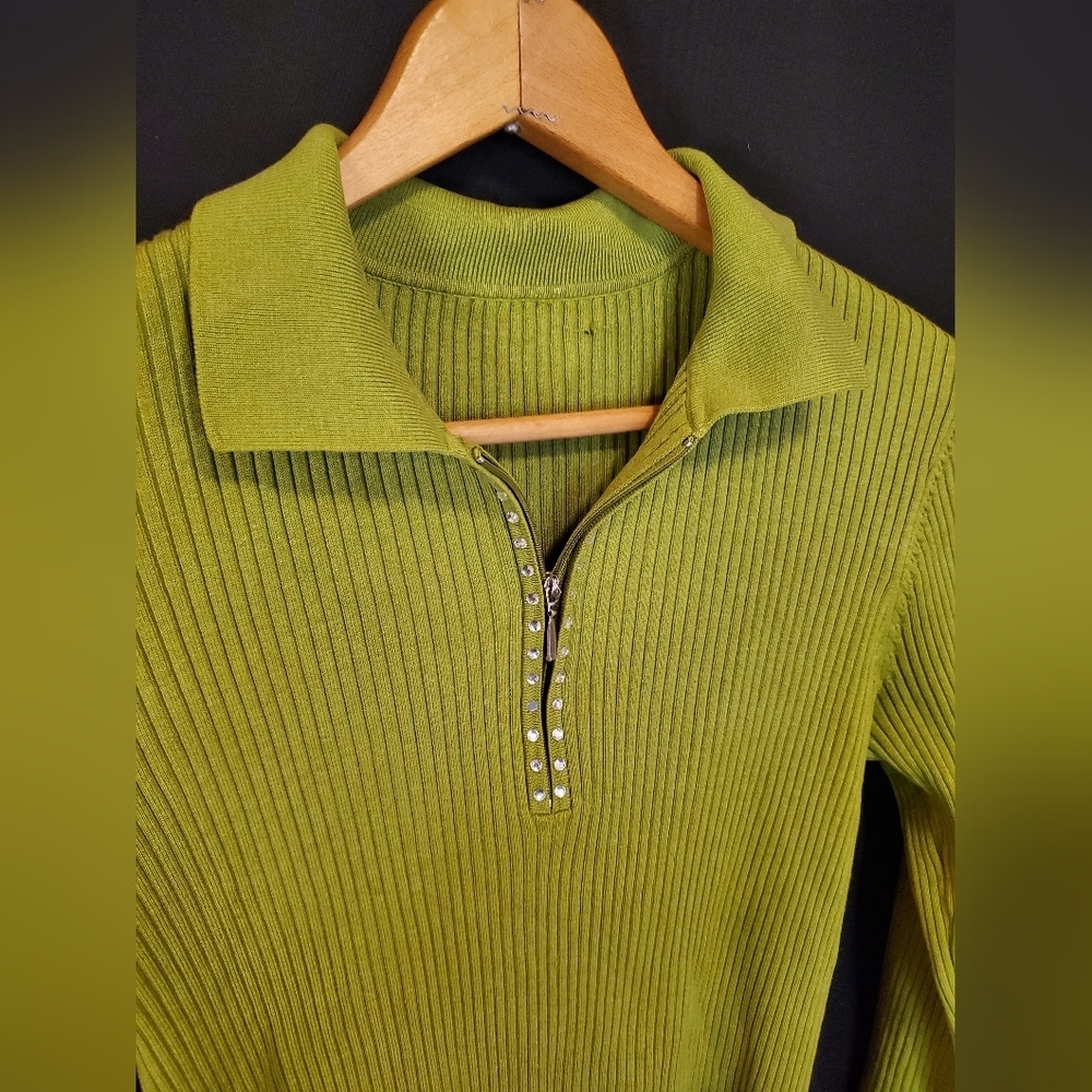 Green Ribbed Half-Zip Sweater - Picture 2 of 6